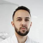 Retrato de Dr. Luis F., Endodoncia